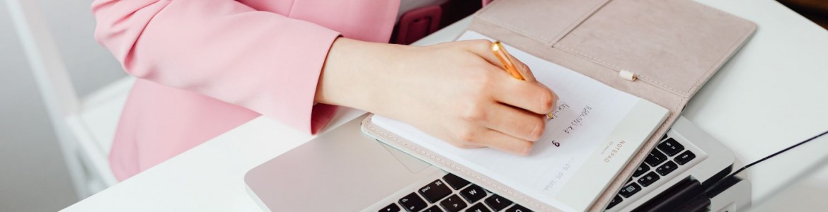 Статья Адміністратор салону краси / косметологічної клініки