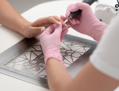 Подробнее о Пил в манікюрному кабінеті. Частина 2