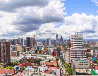 Докладніше про Індустрія краси у Кенії: особливості та робота мрії для нейл-фахівців